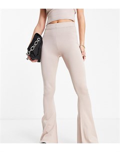 Расклешенные брюки светло бежевого цвета от комплекта Missguided tall