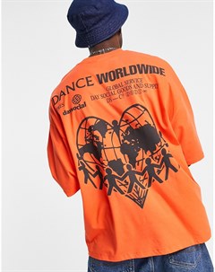 Оранжевая oversized футболка с графическим принтом танцующих людей спереди и сзади ASOS Daysocial Asos design