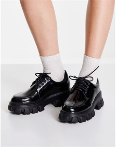 Черные туфли на массивной подошве со шнуровкой Glamorous