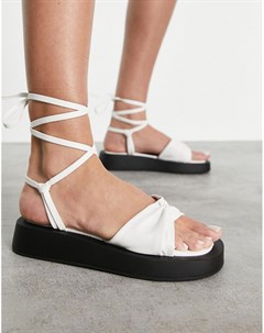 Белые сандалии на плоской платформе с завязками вокруг щиколотки Simmi London Naeva Simmi shoes