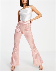 Персиковые атласные расклешенные брюки от комплекта Club l london