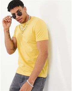 Желтая футболка с отворотами на рукавах Asos design