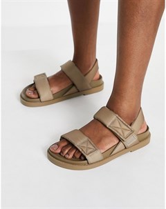 Серо бежевые сандалии в винтажном стиле Bebe Monki