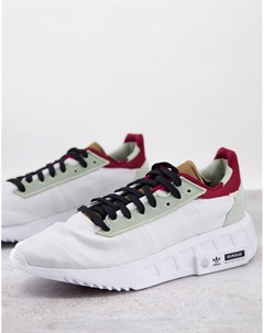 Белые кроссовки с контрастными вставками и технологией Primeblue Geodiver Adidas originals