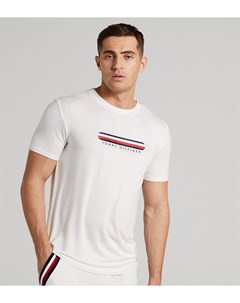 Кремовая футболка с логотипом флагом на груди эксклюзивно для ASOS Tommy hilfiger