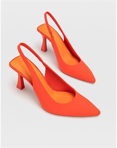 Оранжевые туфли на каблуке с ремешком на пятке Stradivarius