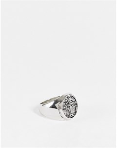 Массивное серебристое кольцо с гравировкой Svnx