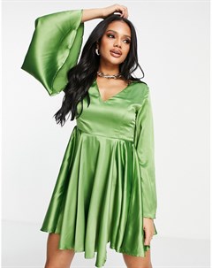 Эксклюзивное атласное приталенное платье зеленого цвета со свободной юбкой и расклешенными рукавами Ei8th hour