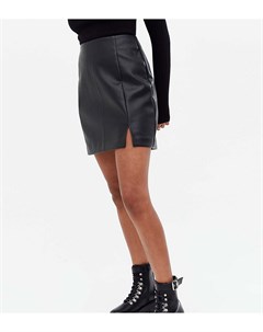 Черная мини юбка из искусственной кожи с разрезом сбоку New look petite
