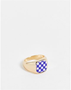 Массивное золотистое кольцо с дизайном в шахматную клетку Monki