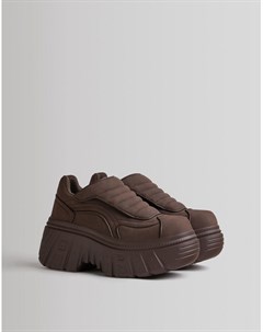 Шоколадно коричневые кроссовки на массивной подошве Bershka