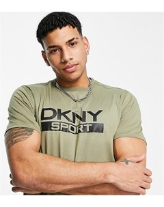 Зеленая футболка с принтом логотипа на груди DKNY Sport Dkny active