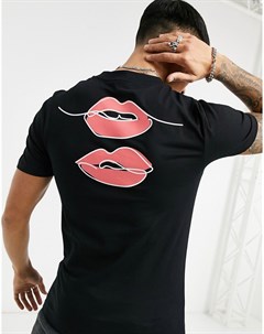 Черная приталенная футболка с принтом губы на спине Asos design
