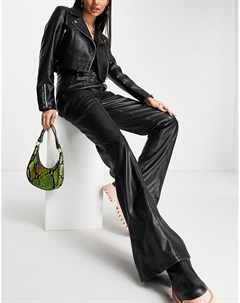Черные расклешенные брюки длиной макси из искусственной кожи x Jess Hunt Эго