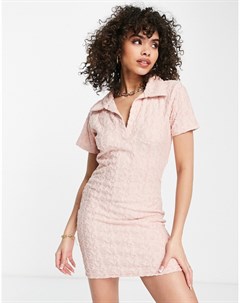 Розовое платье мини из махрового материала с тисненым узором и воротником Missguided
