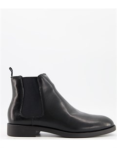 Черные ботинки челси для широкой стопы из искусственной кожи с черной подошвой Asos design