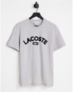Серая футболка с большим выгнутым логотипом Lacoste