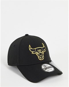 Черная кепка с золотистым логотипом команды Chicago Bulls 9FORTY New era