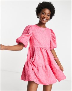 Ярко розовое ярусное платье мини с жаккардовым узором и карманами в нижней части Asos design