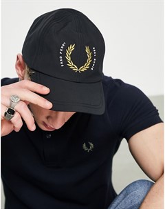 Черная кепка Laurel Wreath Fred perry