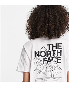 Белая футболка с контурным принтом Mountain эксклюзивно для ASOS The north face