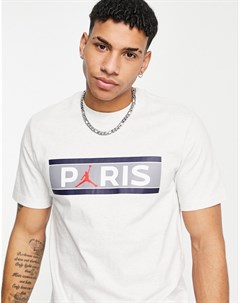 Белая футболка с принтом на груди Nike Paris Saint Germain Jordan