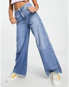 Светло синие джинсы винтажного мужского кроя с очень широкими штанинами New look