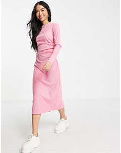Розовое вязаное платье миди Urban revivo