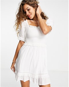 Белое платье мини из смесового переработанного материала со сборками и вышивкой ришелье Topshop