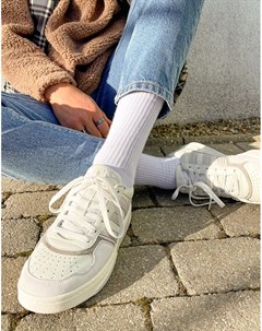 Белые окрашенные кроссовки Court Refit Adidas originals