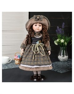 Кукла коллекционная Юлечка в светло карамельном платье и в шляпке Кнр игрушки