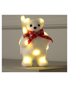 Фигура световая Медведь с посохом в шарфе 15х9х6 см фиксинг от батареек т белый Luazon home