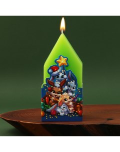Новогодняя свеча в форме домика Зимнее волшебство