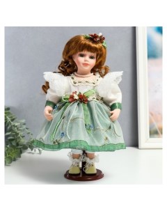 Кукла коллекционная керамика Агата в бело зелёном платье и с цветами в волосах 30 см Nnb