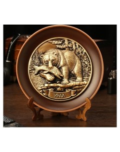 Тарелка сувенирная Медведь с рыбой керамика гипс D 16 см Nnb