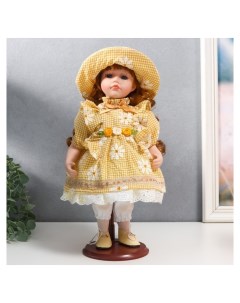 Кукла коллекционная керамика Маша в жёлтом платье в клетку с ромашками в шляпке 30 см Nnb