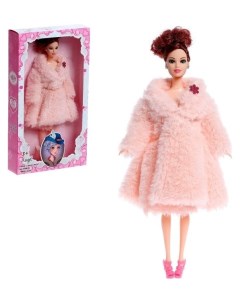 Кукла модель Инна в шубе цвет розовый Nnb