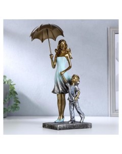 Сувенир полистоун Мама с сыном на прогулке под зонтом синий 28х11х8 см Nnb