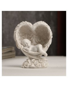 Сувенир полистоун Малыш спящий в сердце из крыльев белый 7 8х6 8х4 см Nnb