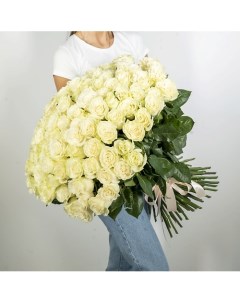 Букет из высоких белых роз Эквадор 101 шт 70 см Л'этуаль flowers