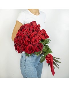 Букет из высоких красных роз Эквадор 35 шт 70 см Л'этуаль flowers