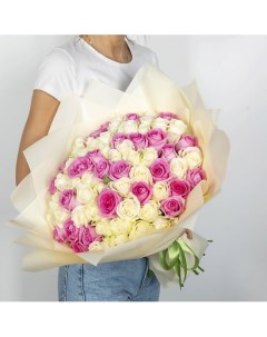 Букет из белых и розовых роз Россия 71 шт 40 см Л'этуаль flowers