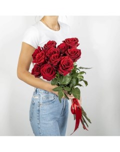 Букет из высоких красных роз Эквадор 11 шт 70 см Л'этуаль flowers