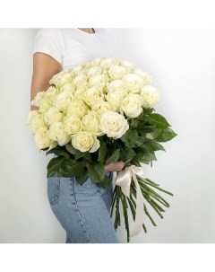 Букет из высоких белых роз Эквадор 25 шт 70 см Л'этуаль flowers