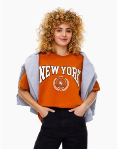 Горчичная футболка superoversize с принтом New York Gloria jeans