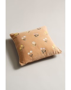 Декоративная подушка с вышивкой Coincasa