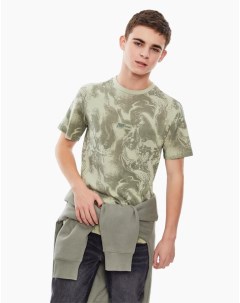 Оливковая футболка с принтом и нашивкой для мальчика Gloria jeans