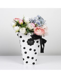 Коробка для цветов на лентах Дарите счастье