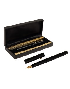Ручка подарочная перьевая в кожзам футляре корпус черный с золотом Calligrata