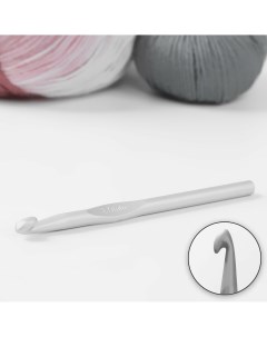 Крючок для вязания с тефлоновым покрытием d 8 мм 15 см Арт узор